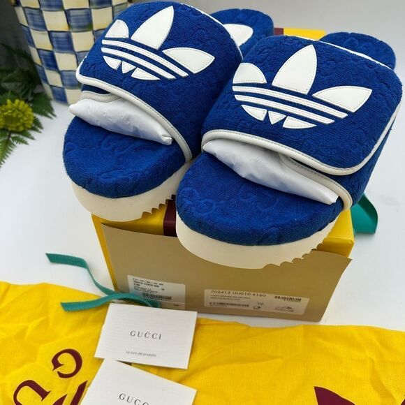 Men’s Gucci X Adidas monogram slides size 10 made in Italy - Picture 8 of 8